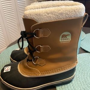 Sorel snow boots